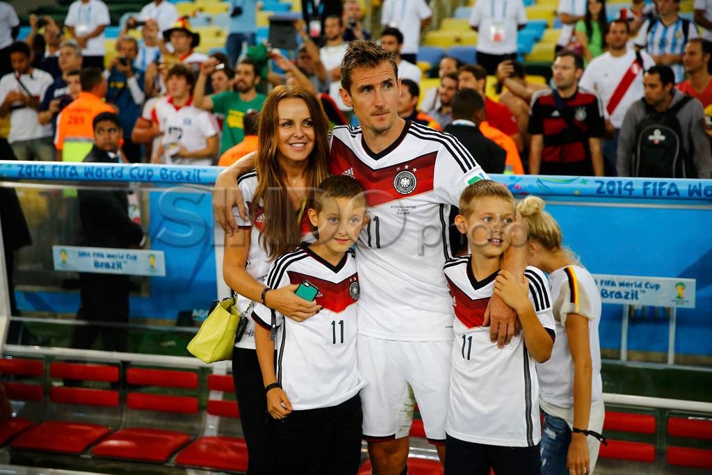 Juara Dunia, WAGs Cantik...
