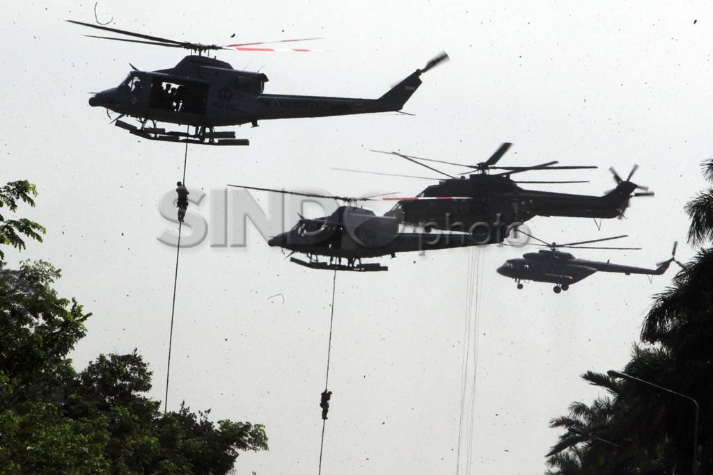 TNI Gelar Simulasi Pengamanan...