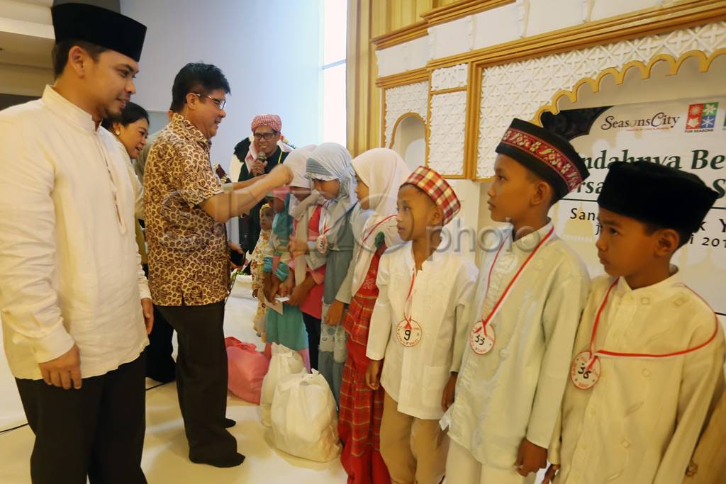 Fun Season Santuni 200...