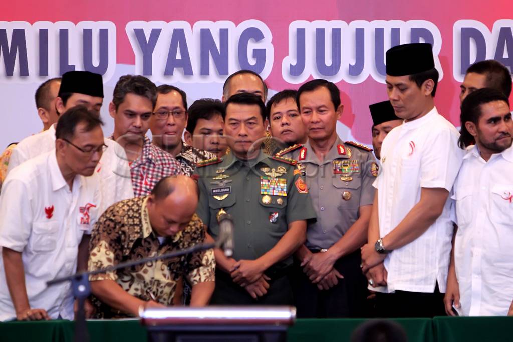 Panglima TNI dan Kapolri...