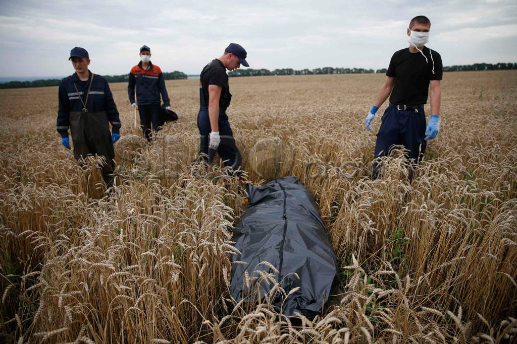 Evakuasi Korban MH17