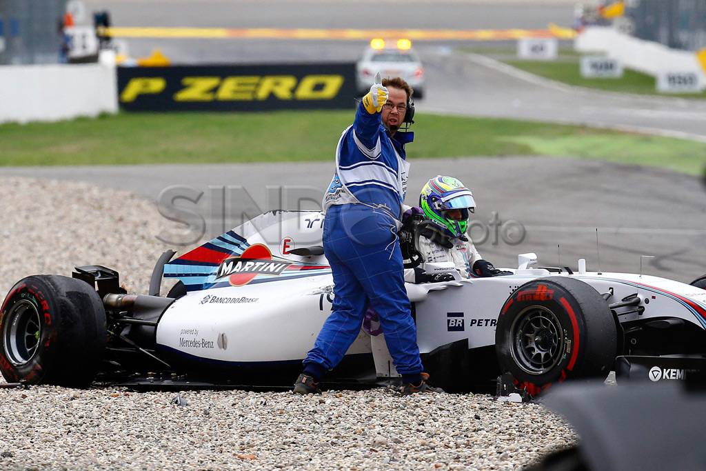 Felipe Massa Kecelakaan...
