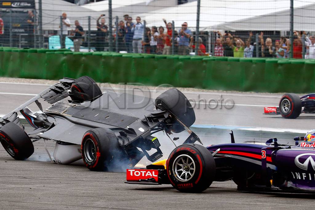 Felipe Massa Kecelakaan...