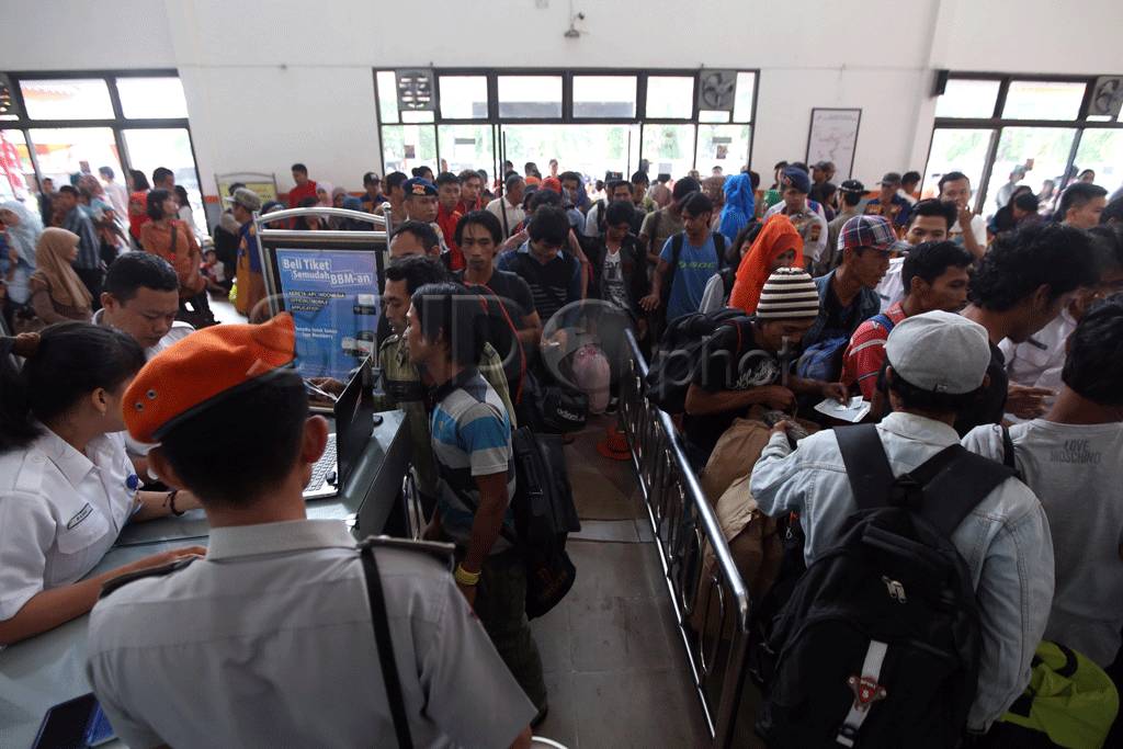 Stasiun Kertapati Palembang...