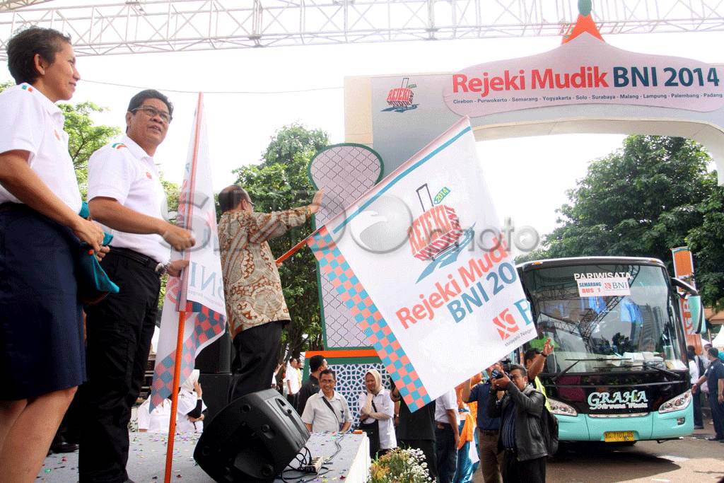 BNI Berangkatkan 6050...