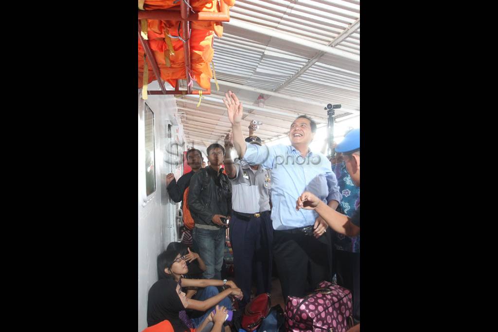Chairul Tanjung Tinjau...