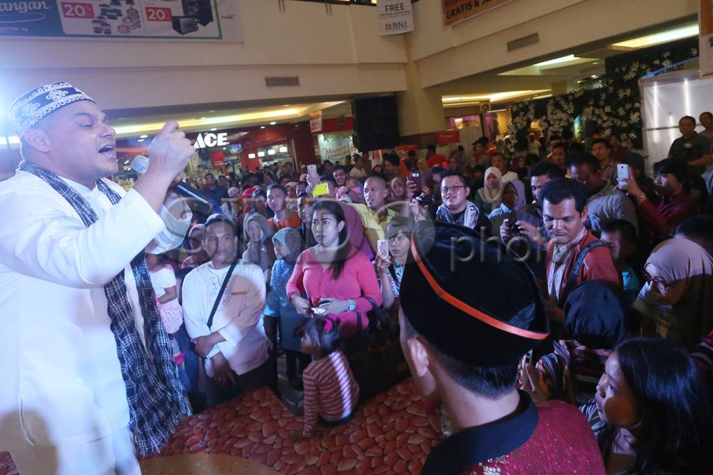 Midnight Sale bersama...