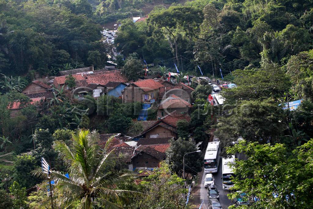 Kemacetan Mengular di...