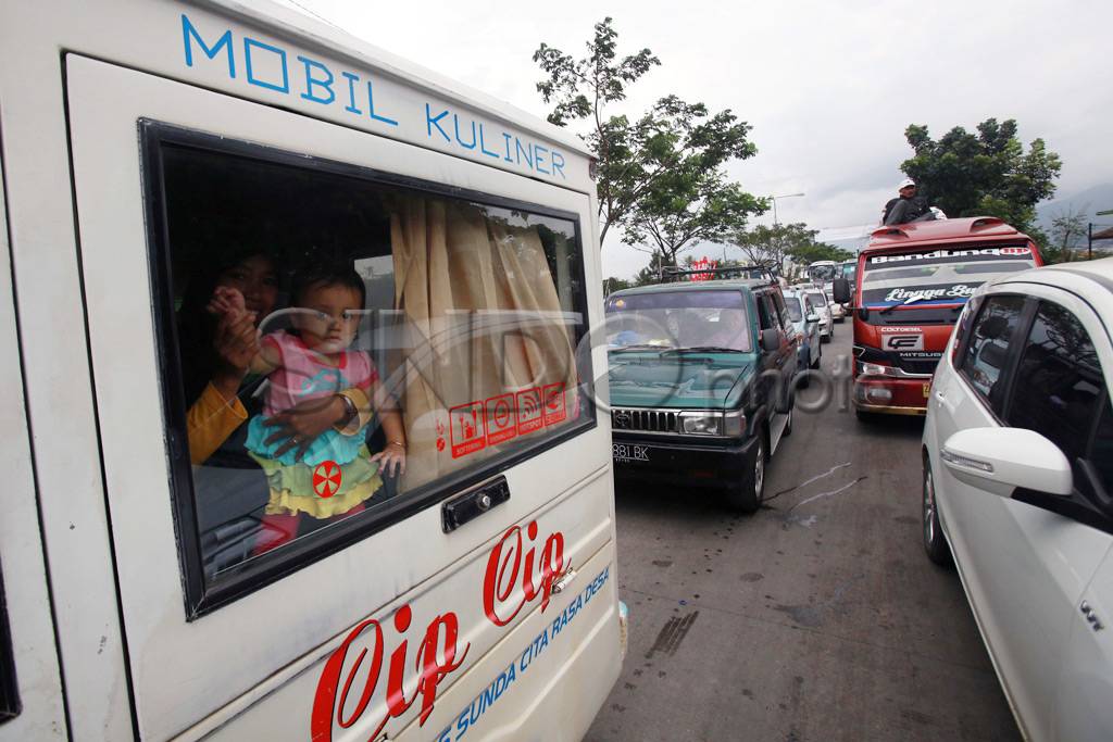 Mudik Naik Mobil Toko