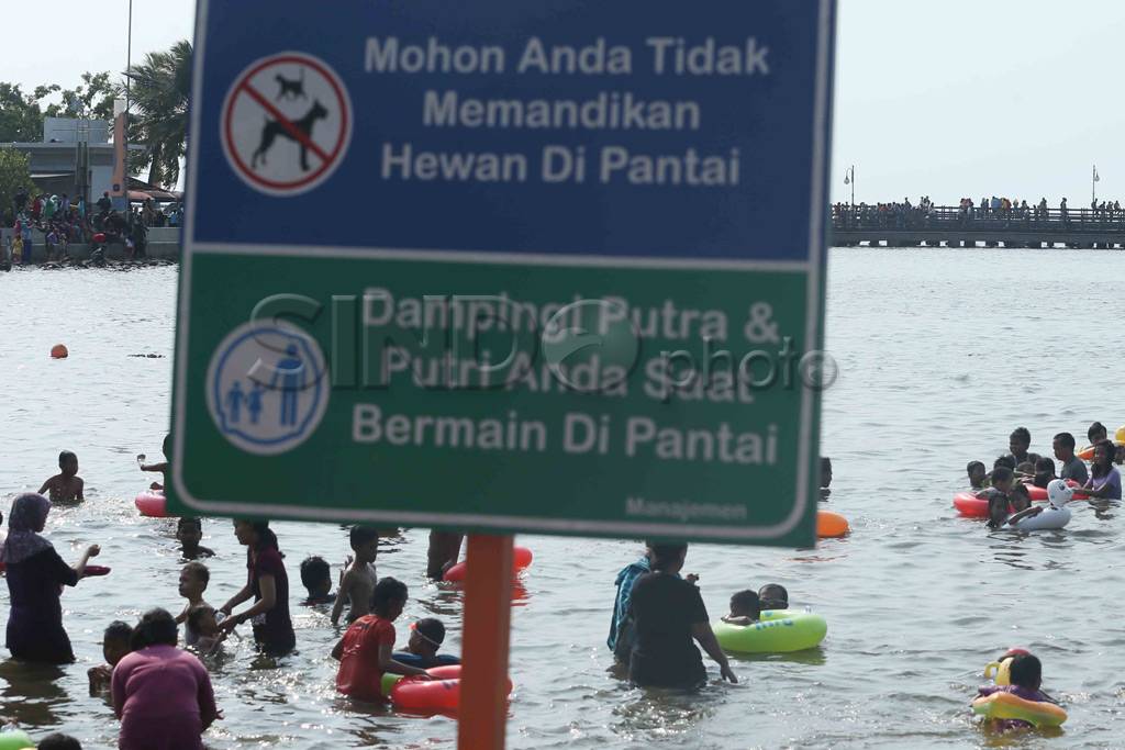 Lebaran Hari Kedua Ancol...