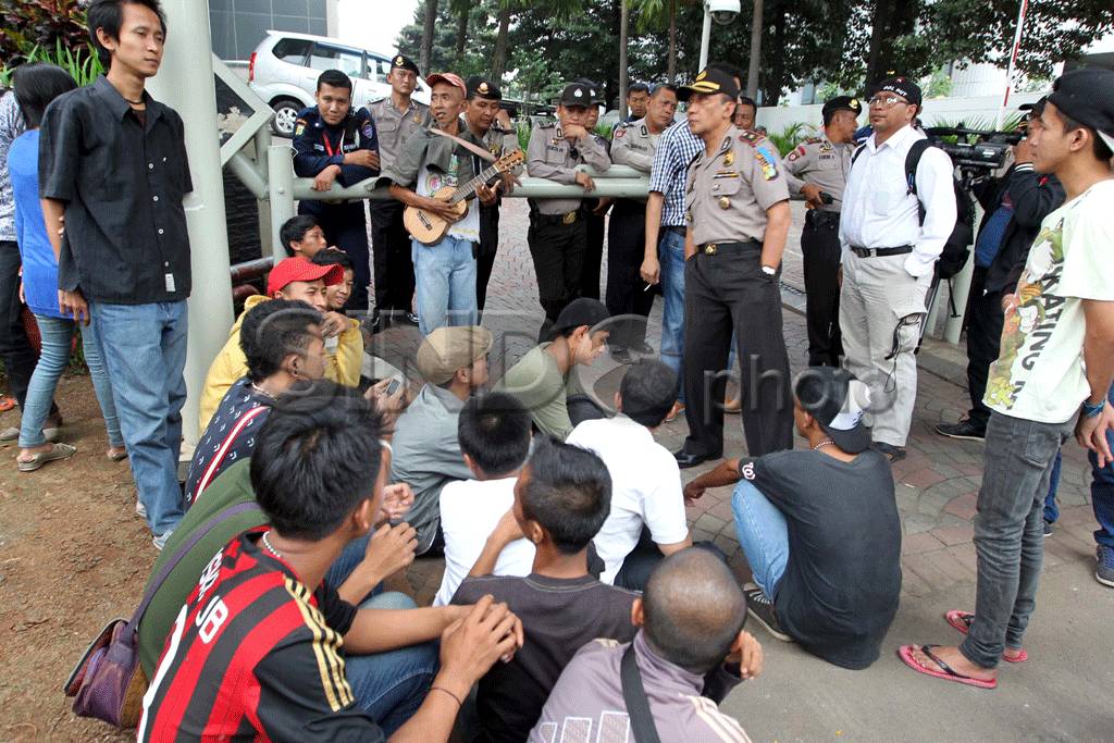 Aksi Menginap 21 Hari...