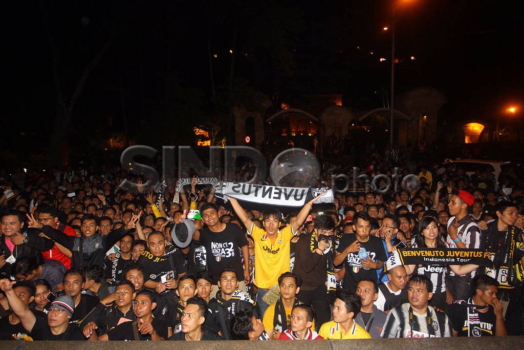 Ratusan Juventini Sambut...