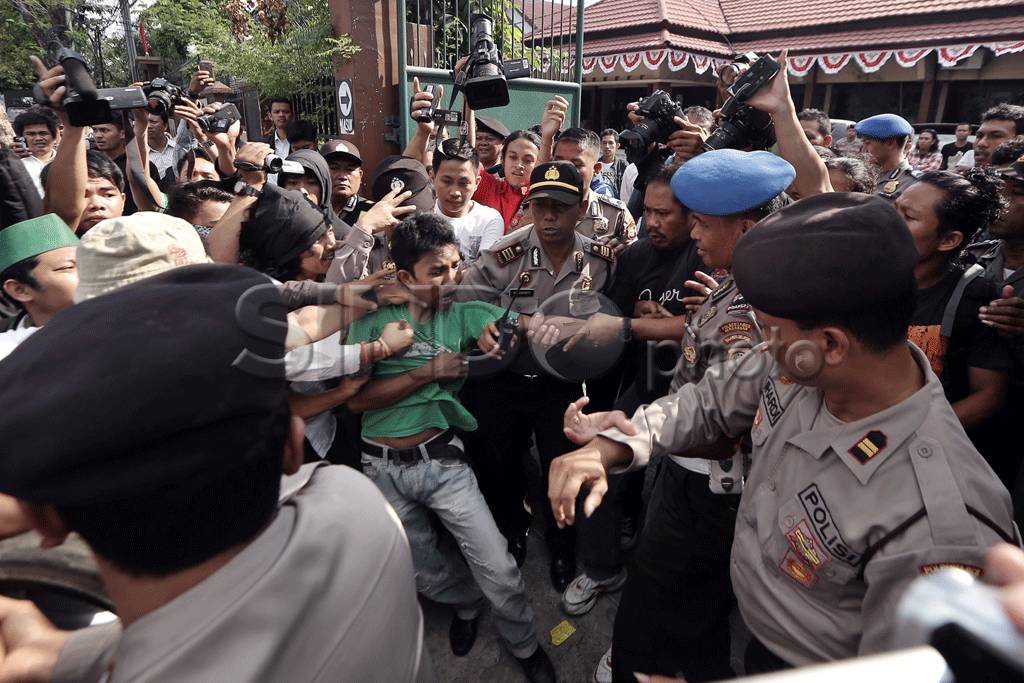 Mahasiswa di Makassar...