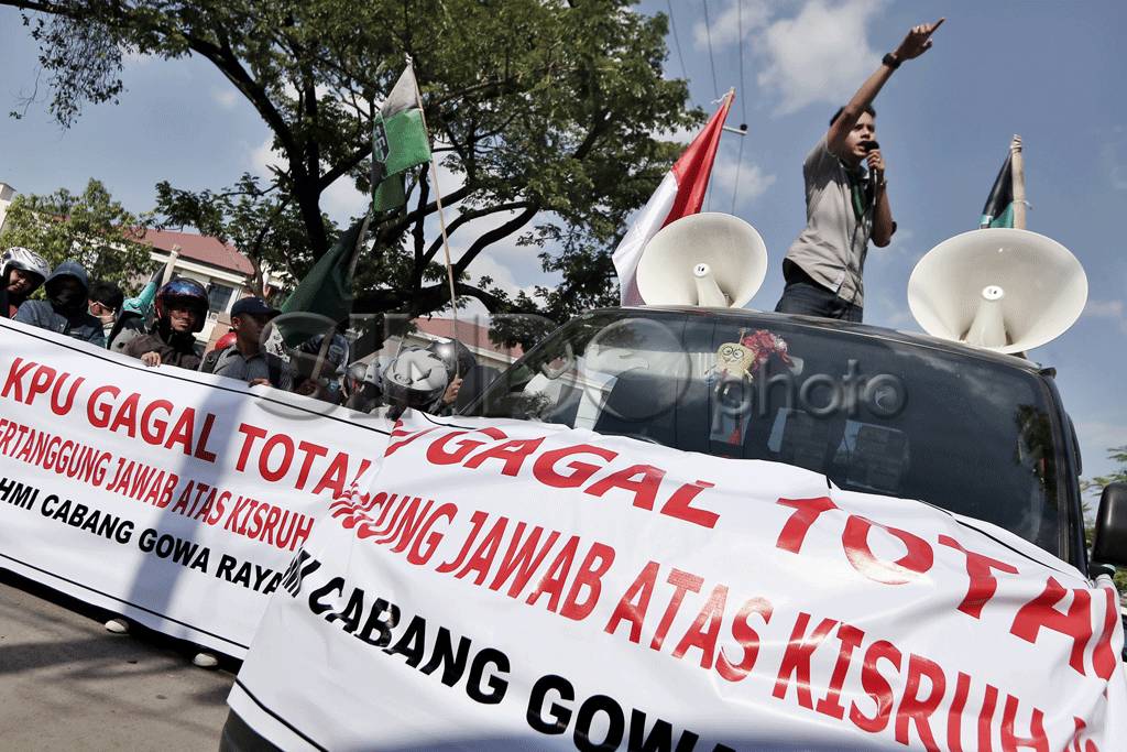 Mahasiswa di Makassar...