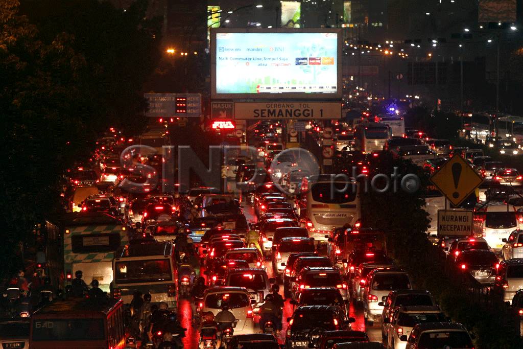 Jalan Gatot Subroto...