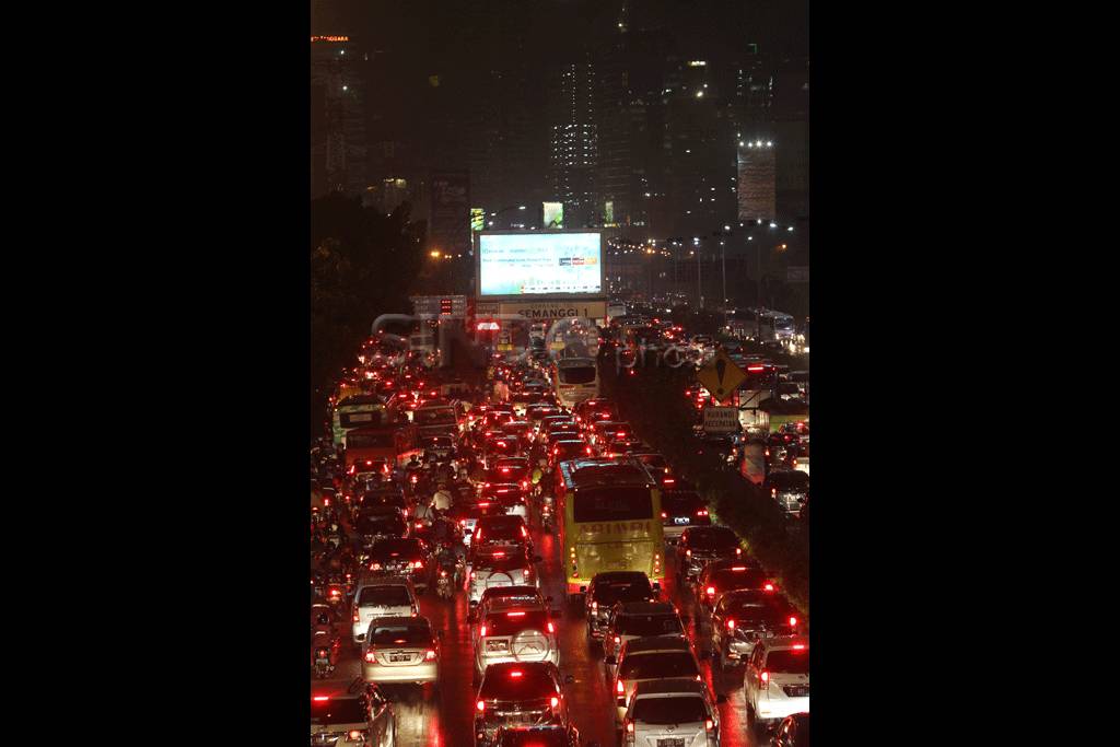 Jalan Gatot Subroto...
