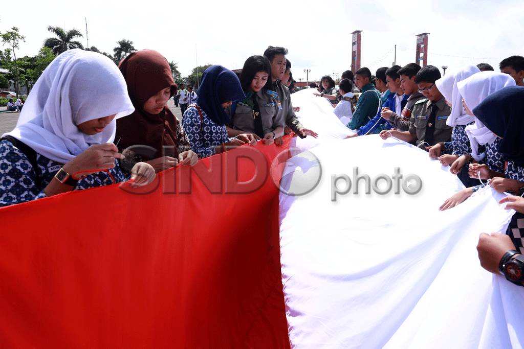 Ribuan Siswa di Palembang...