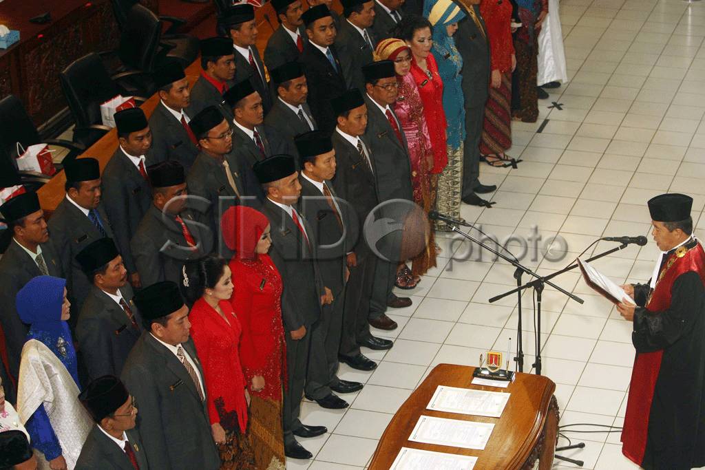 Anggota DPRD Semarang...