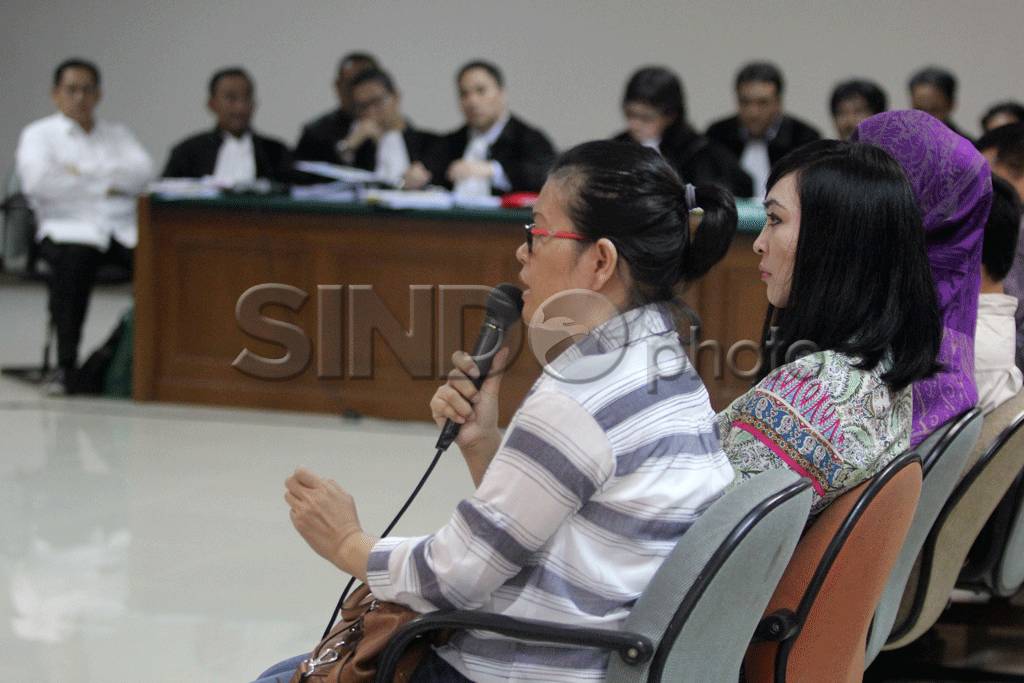 Anas Dengarkan Keterangan...