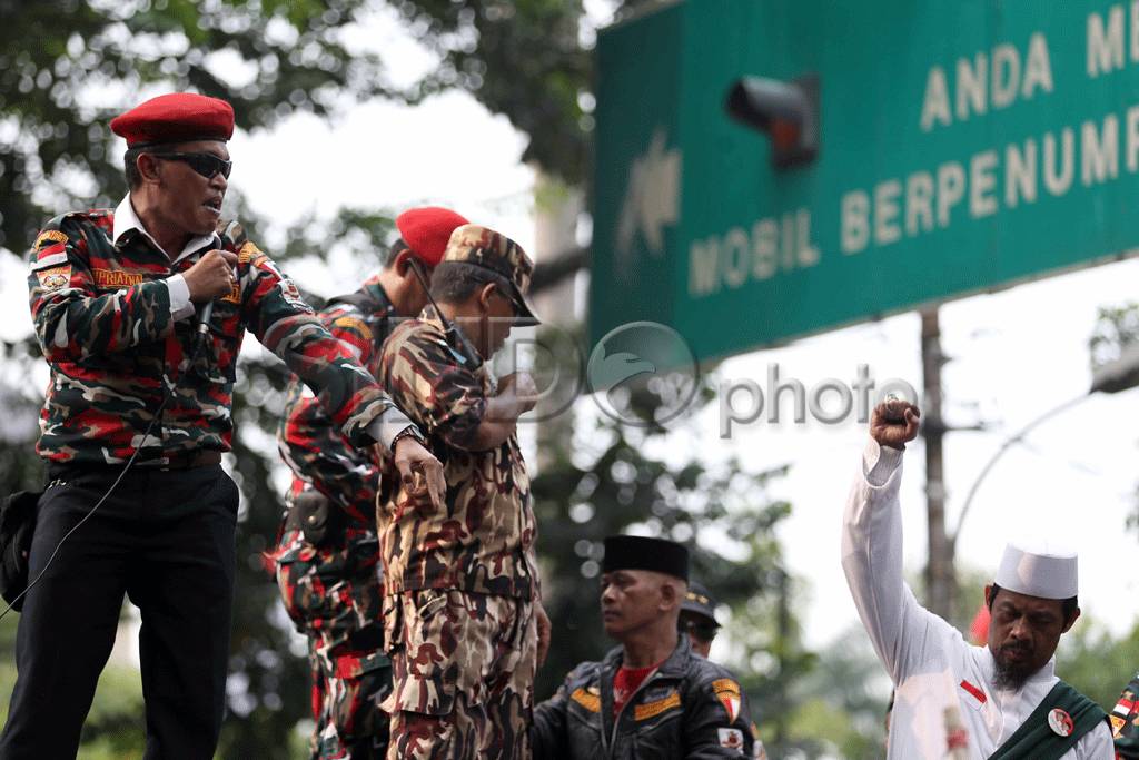 Massa Desak DKPP Ungkap...