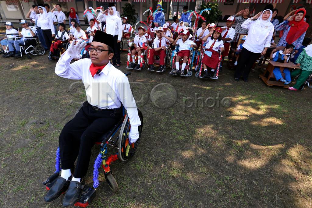 Upacara Bendera Siswa...
