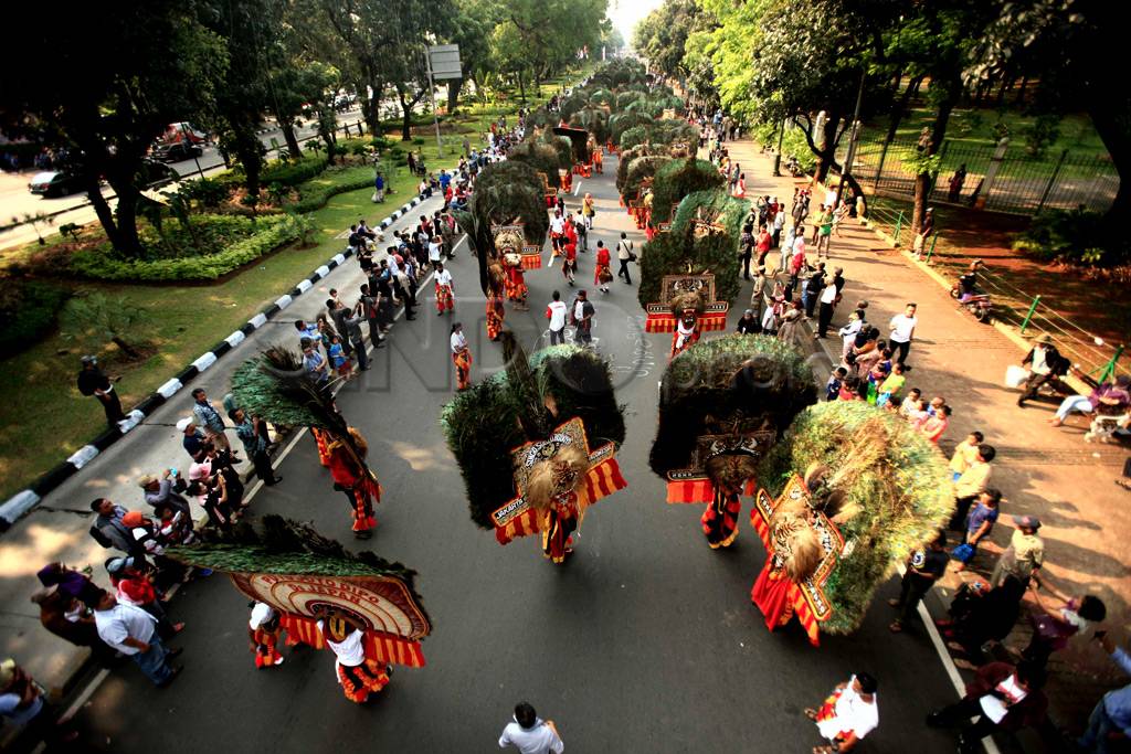 Pawai Seni Budaya Kreatif...