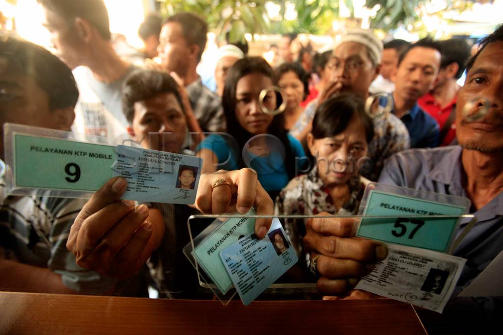 Operasi Binduk, Warga...