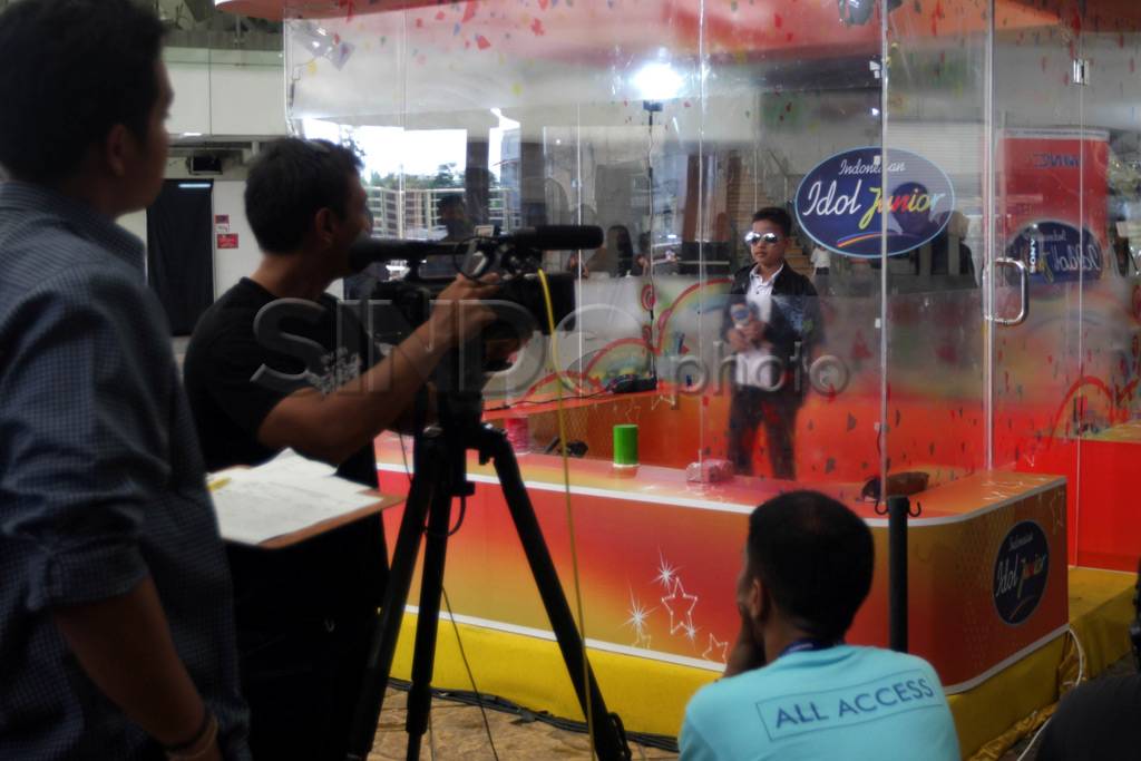 Audisi Indonesian Idol...