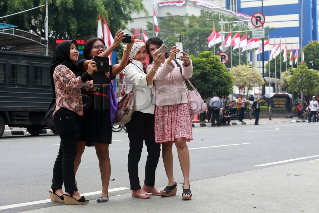 Sidang Putusan MK, Karyawan...