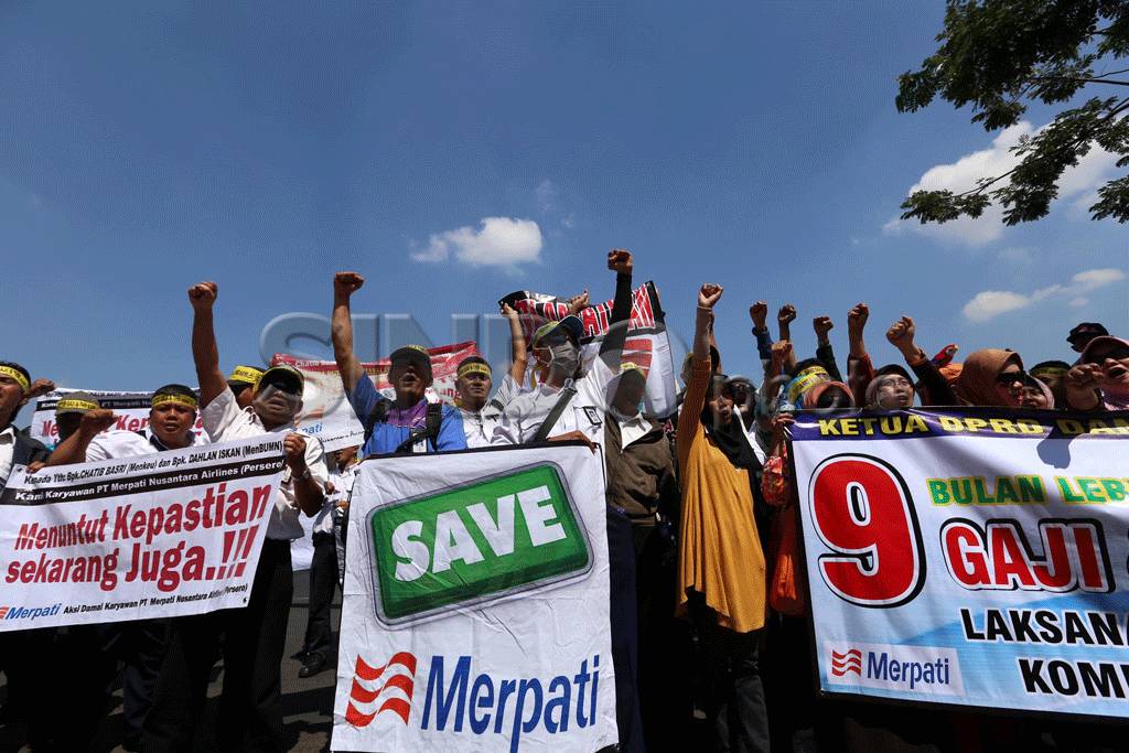 Karyawan Merpati Tuntut...