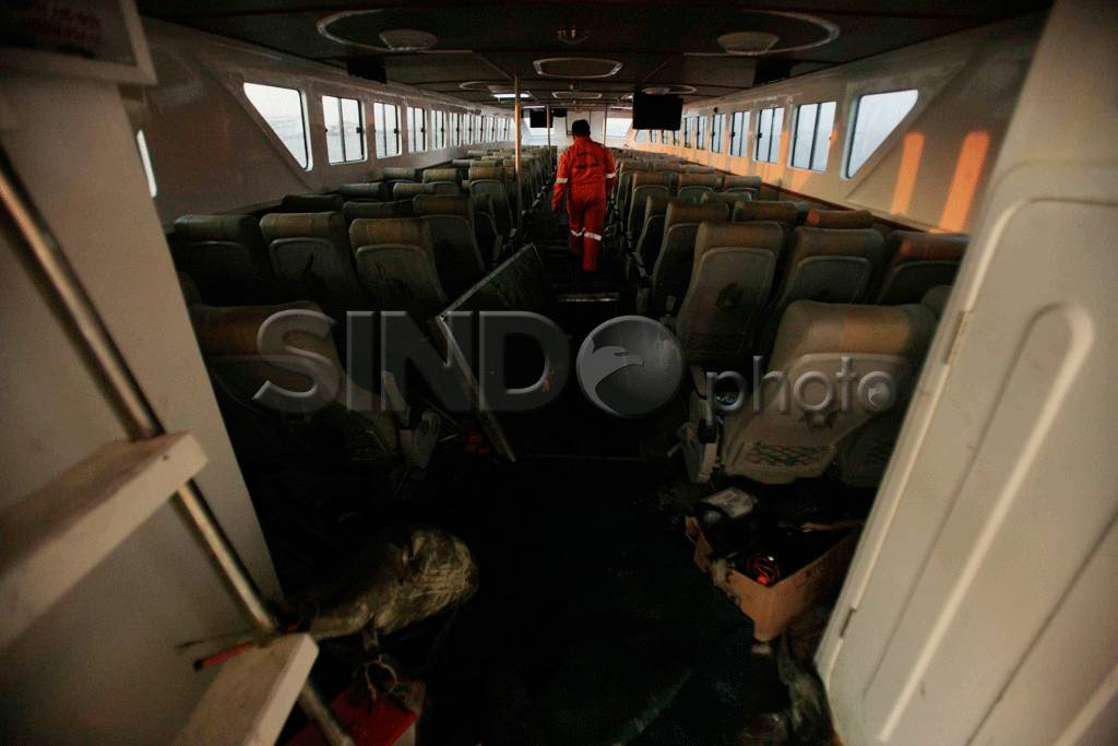 Kapal Milik Dishub DKI...