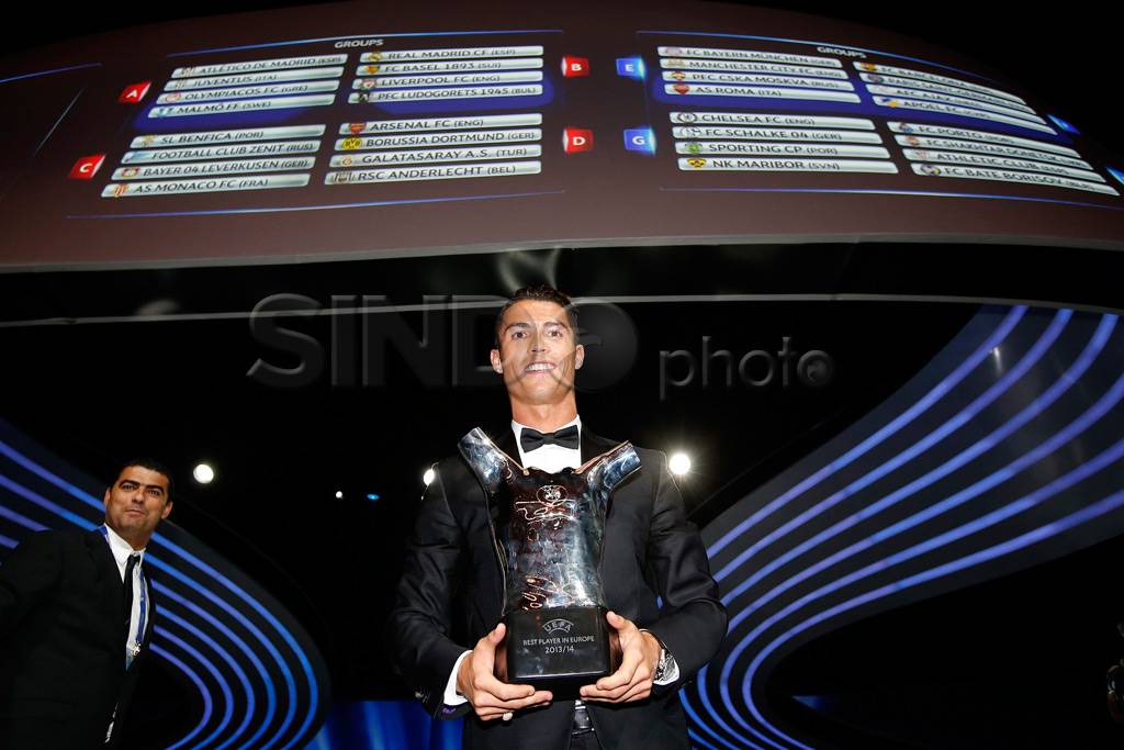 CR7 Pemain Terbaik Eropa...