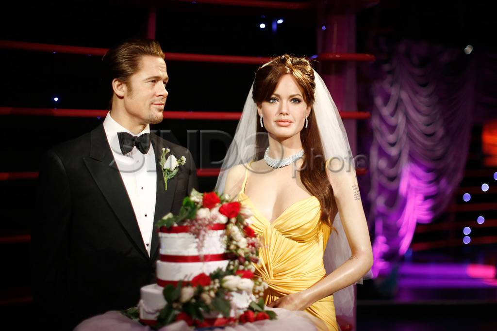 Pernikahan Brad Pitt...