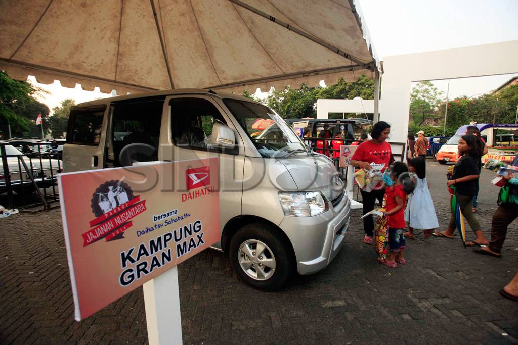 Parade Jajanan Nusantara...
