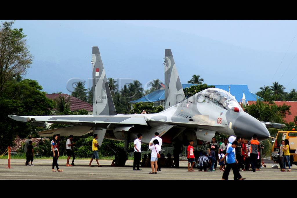 Pameran Pesawat Tempur...