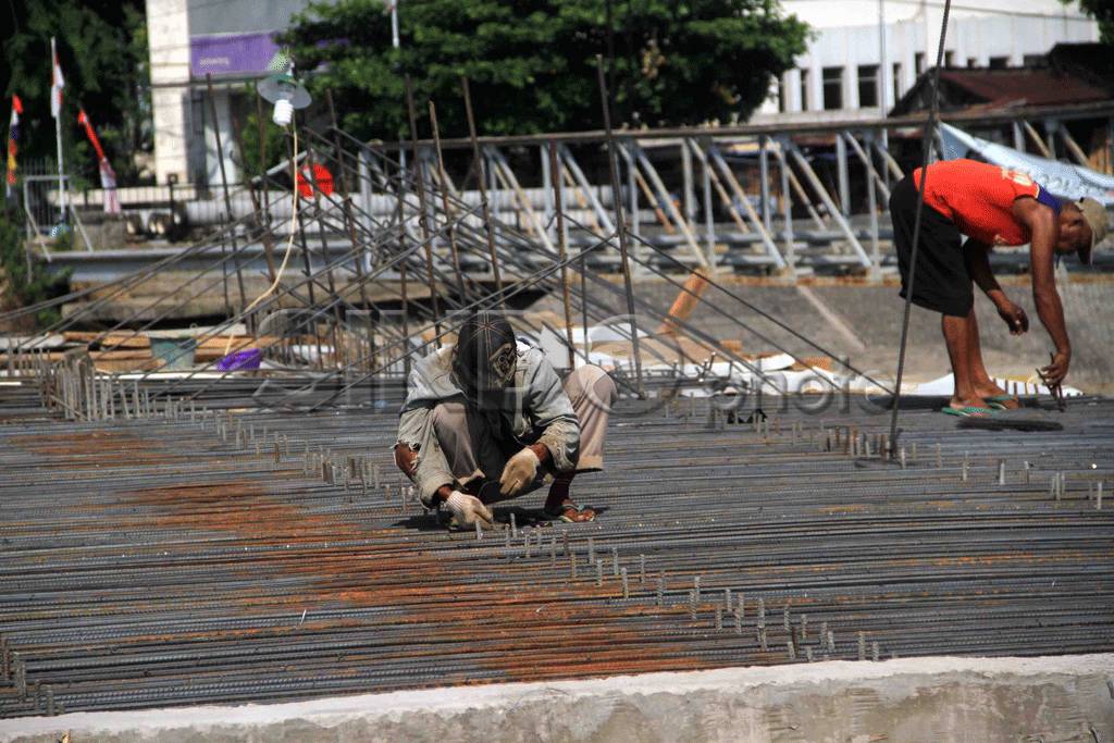 Jembatan Kanal Barat...