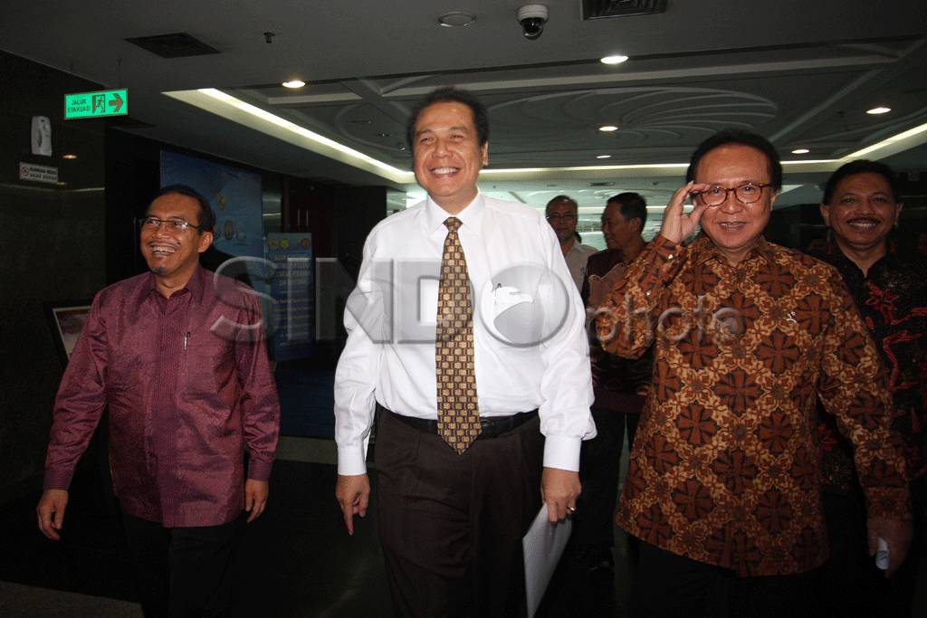 Tiga Kementerian Gelar...