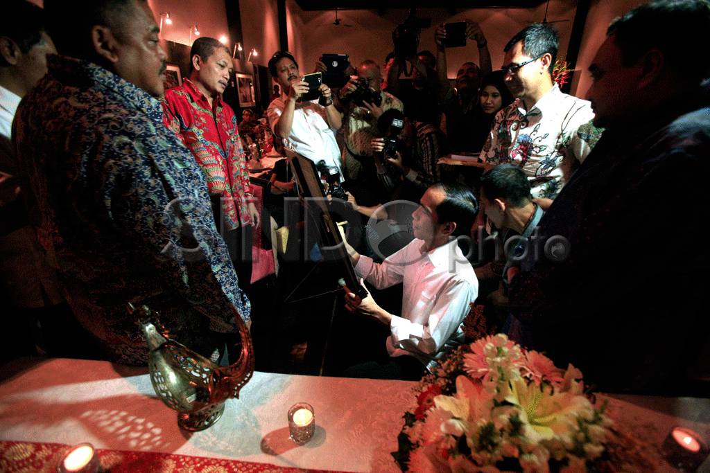 Jokowi Minta Masukan...