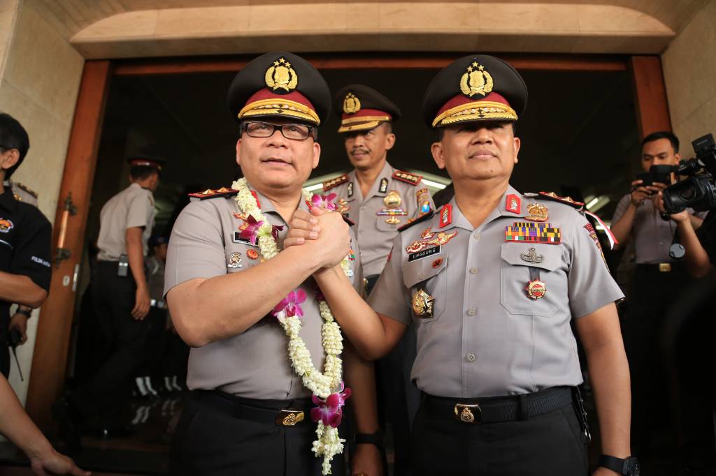 Kapolda Jawa Timur Disambut...