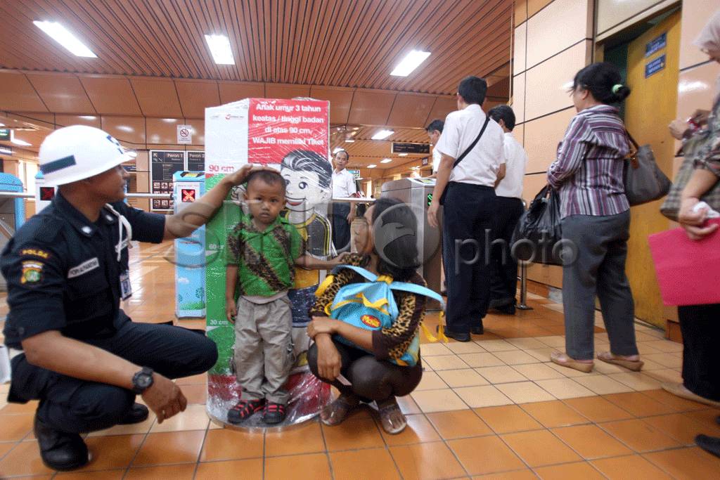 Naik Commuter Line,...