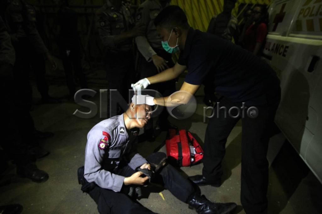 Jakmania Rusuh di GBK