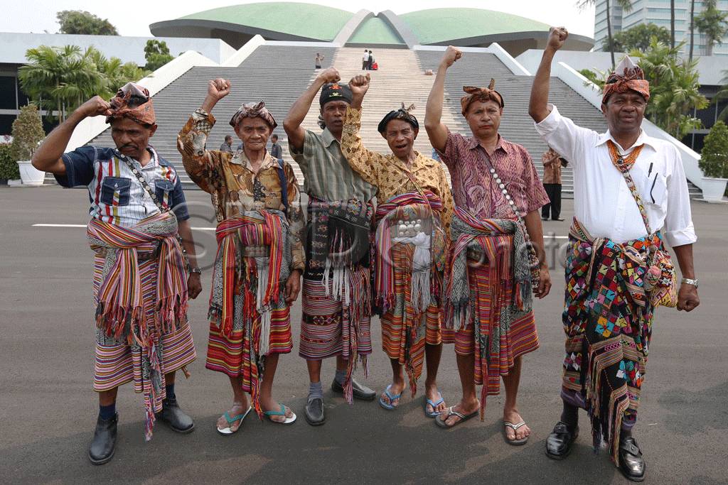 Masyarakat Timor Tengah...