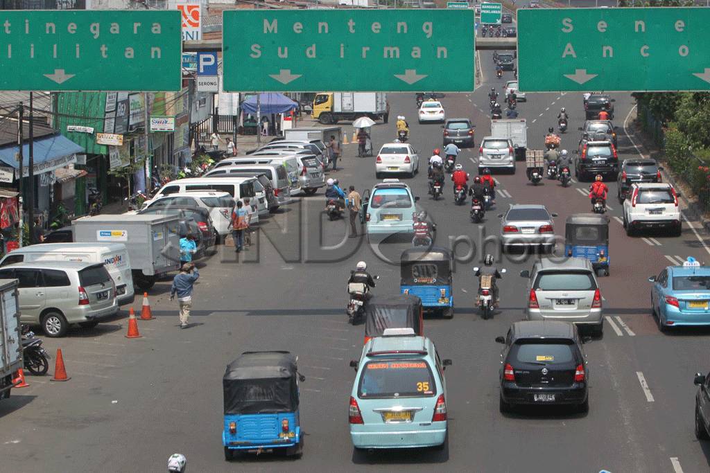 Tak Takut Denda, Puluhan...