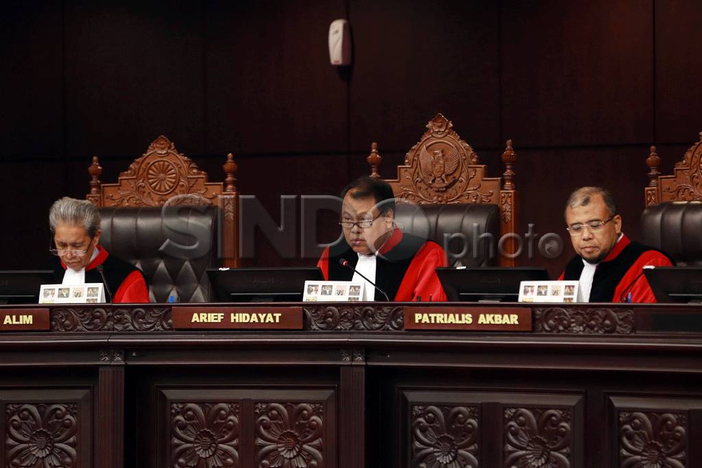 PDI Perjuangan Desak...