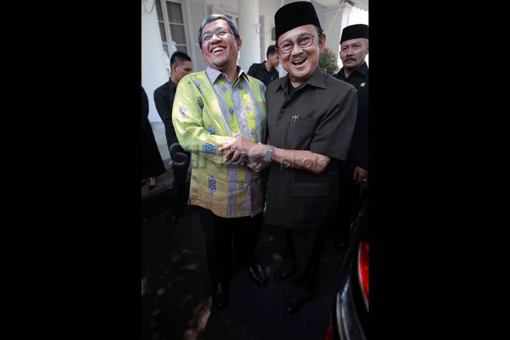 BJ Habibie dan Pemprov...