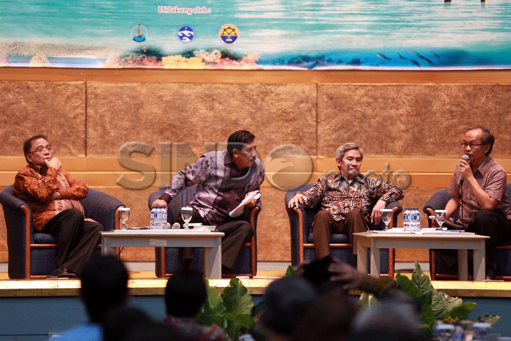 Membangun Indonesia...
