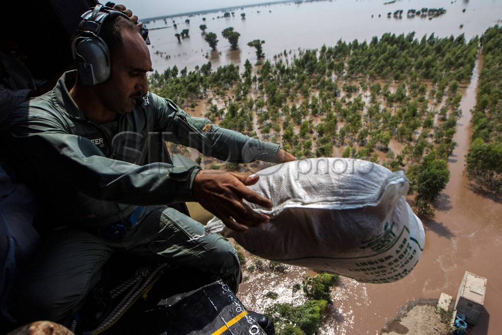 Banjir India dan Pakistan,...