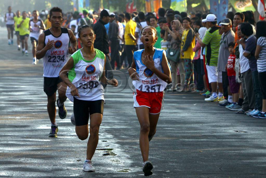 Lomba Lari 10 K HUT...
