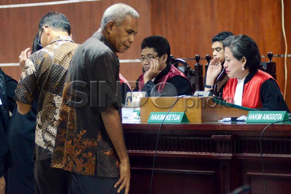 Sidang Proyek Tanggul...