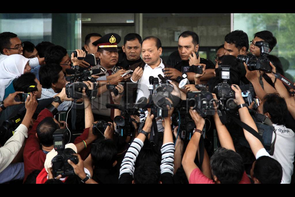 KPK Panggil Sutan Bhatoegana...